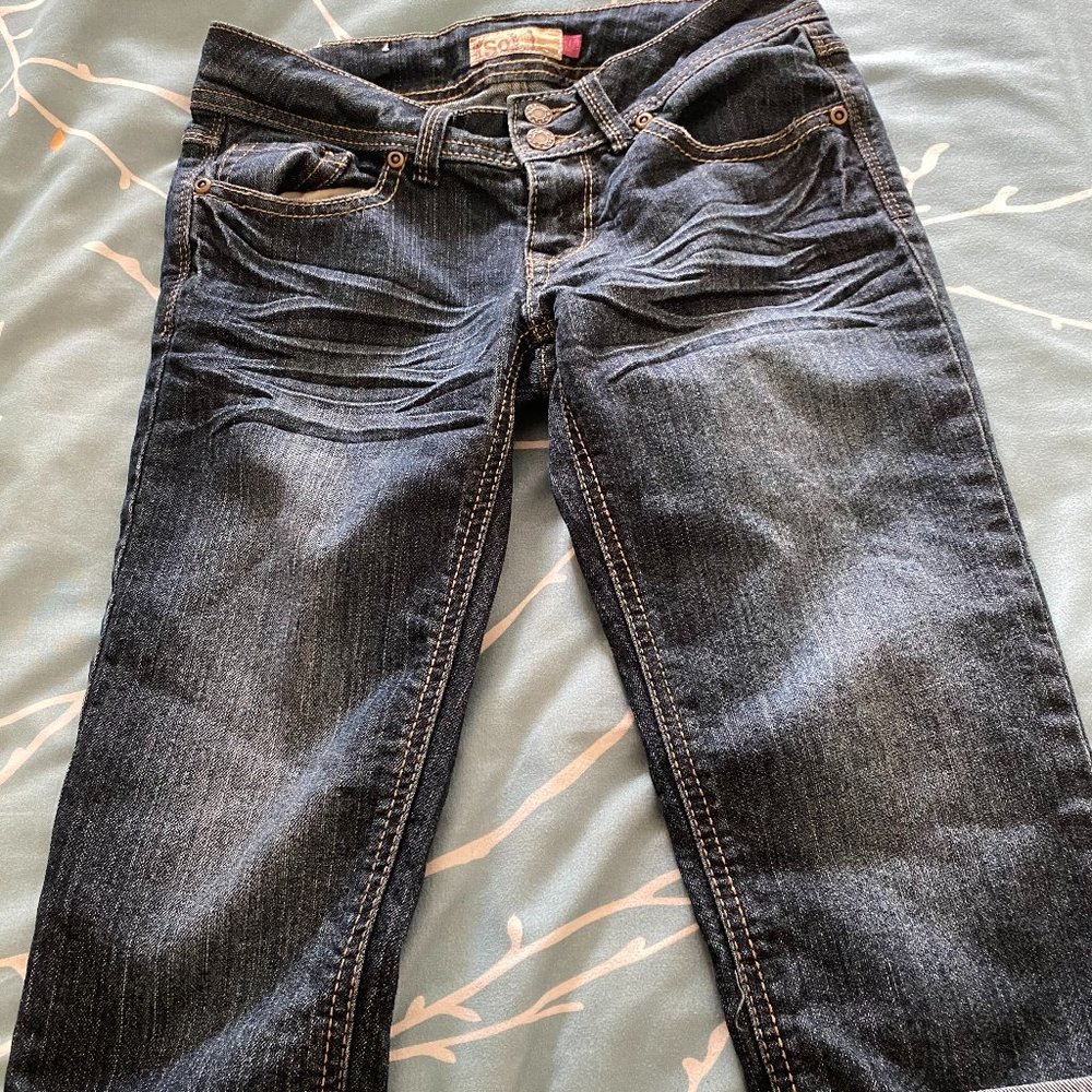 BRAND NEW S O BLUE JEAN  CAPRIS